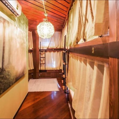 100 Years Building Bangkok Old Town By Seen Hostel Экстерьер фото